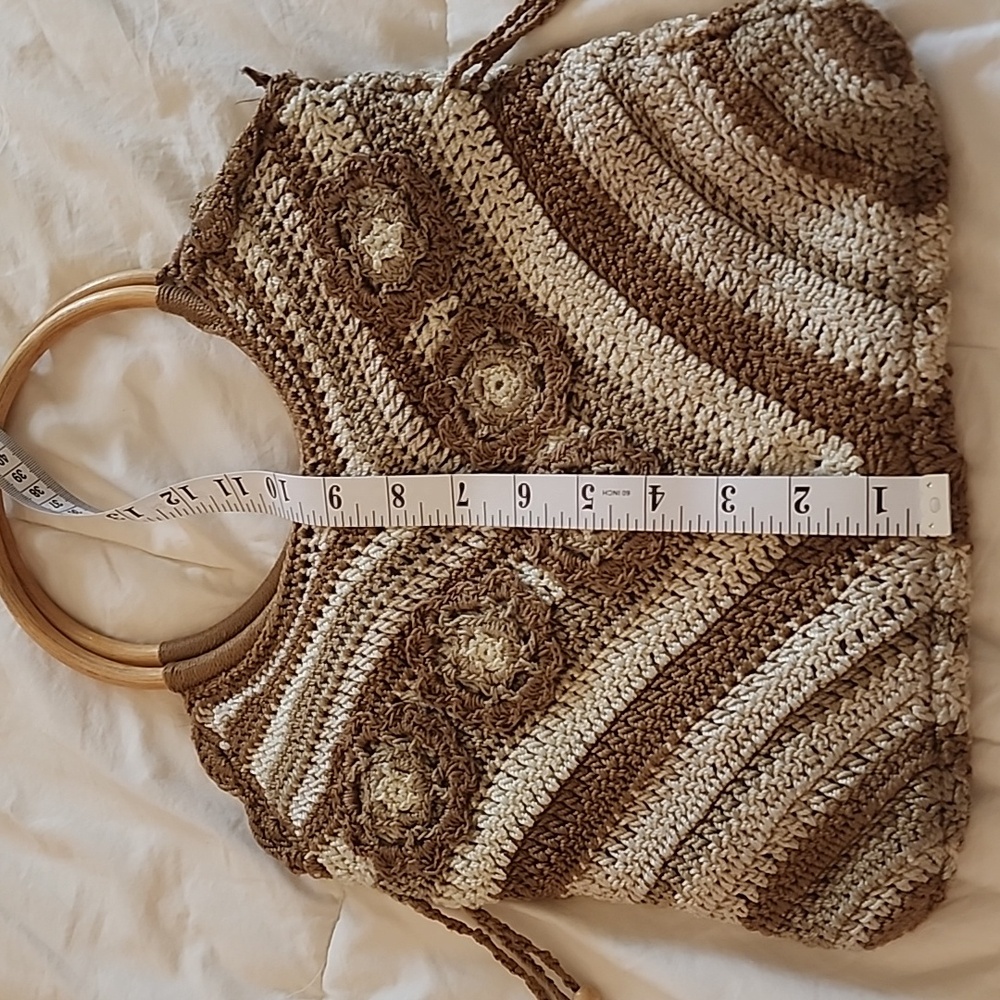 Handcrafted Brown and Cream Crochet Bag With Top Zipper Closure. - Picture 2 of 6
